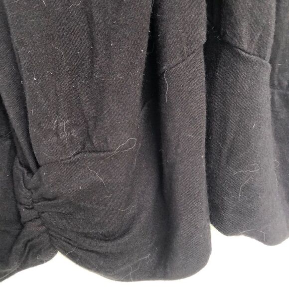 Zipper back Shirt   - Picture 4 of 4